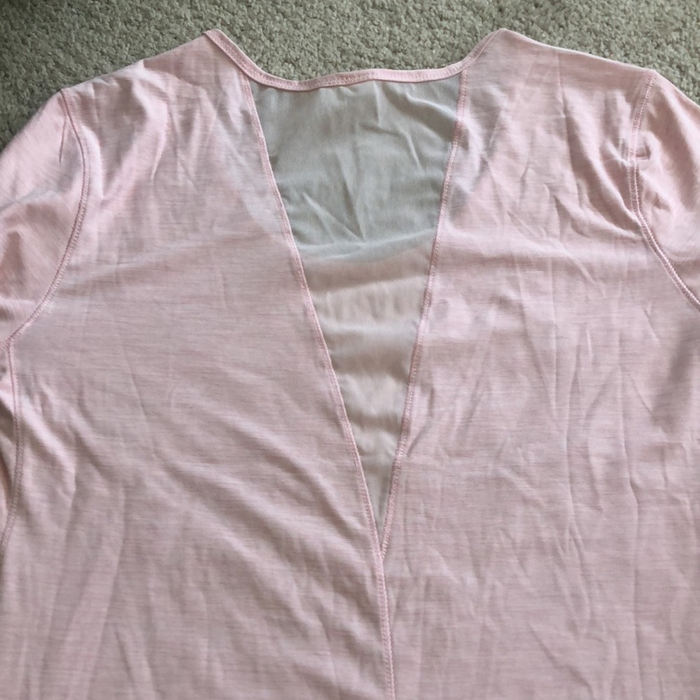 Workout top - Picture 4 of 4